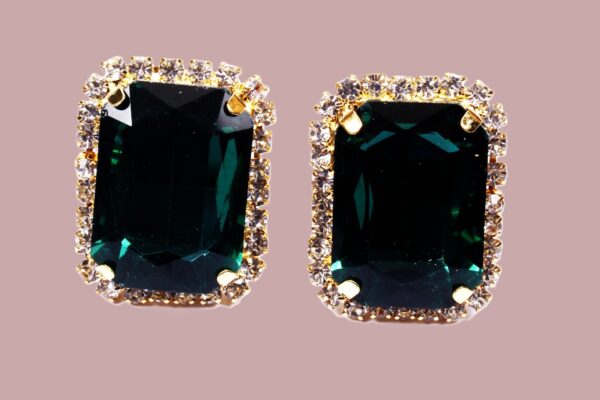 RHINESTONE STUD EARRINGS